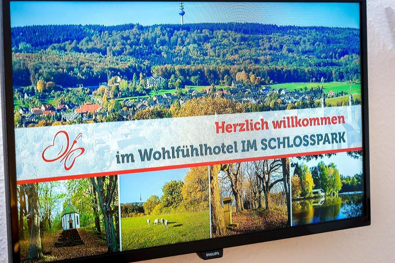 Wohlfuehlhotel Im Schlosspark - Self Checkin Willebadessen Exteriér fotografie